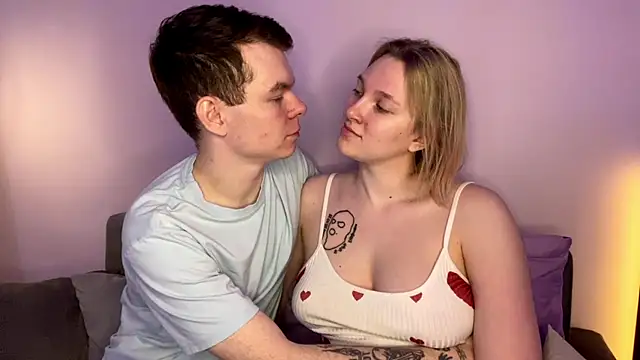 julielourens online show from 02-08-26, 08:34