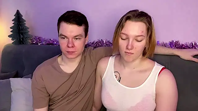 julielourens online show from 12-19-25, 08:06