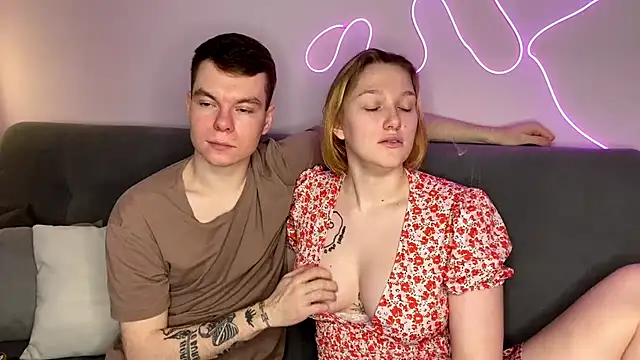 julielourens online show from 11-18-25, 08:17