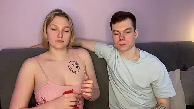 julielourens online show from 02-06-26, 08:10