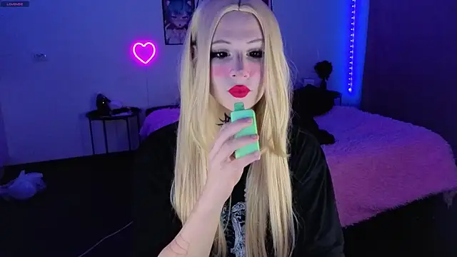 your little eva online show from 10-02-25, 07:06