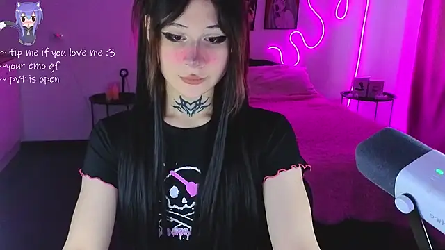 your little eva online show from 02-26-26, 01:44