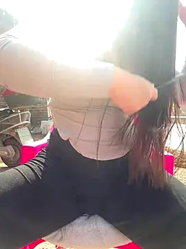 chenyu0308 online show from 12-19-25, 03:32