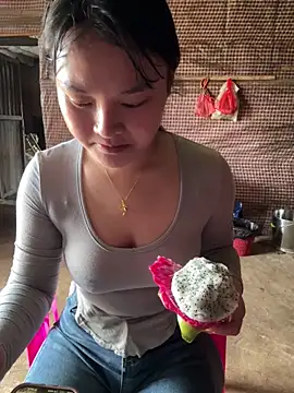 chenyu0308 online show from 04-03-26, 07:37