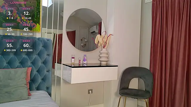Snapshot of SiennaPierce chatting on 06-04-26, 11:26 SiennaPierce online show from 06-04-26, 11:26