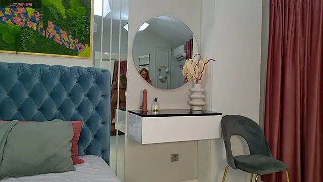 SiennaPierce online show from 03-23-26, 05:18