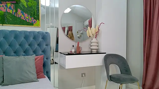 SiennaPierce online show from 10-09-25, 04:02