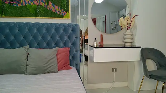 SiennaPierce online show from 02-07-26, 05:15