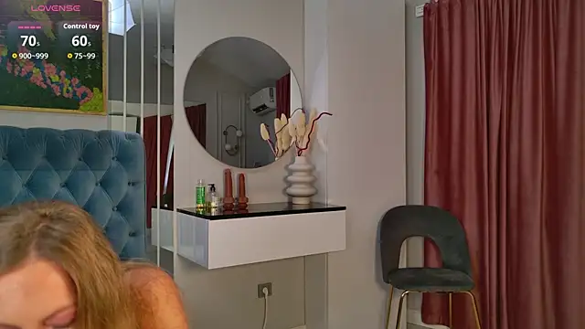 Snapshot of SiennaPierce chatting on 07-19-26, 11:29 SiennaPierce online show from 07-19-26, 11:29