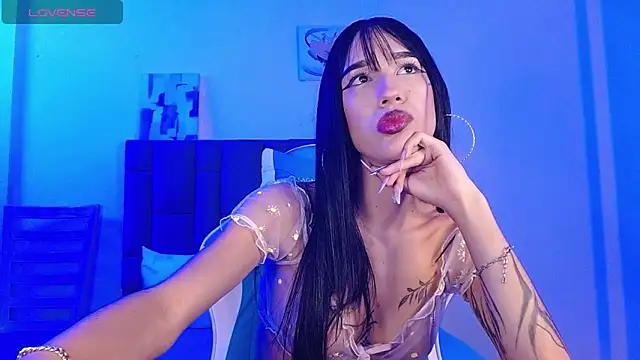 Snapshot of London_Sophia19 chatting on 10-02-25, 03:10 London Sophia19 online show from 10-02-25, 03:10