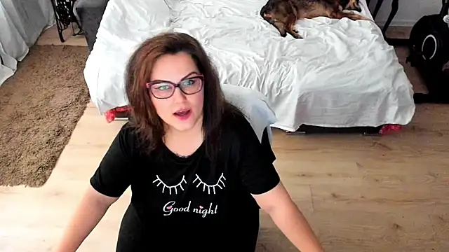 Squirt Kimm online show from 09-17-25, 06:26