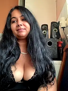 Melissa10 online show from 10-17-25, 07:33