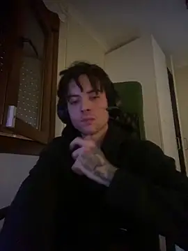 AngelJoven online show from 09-24-25, 05:08