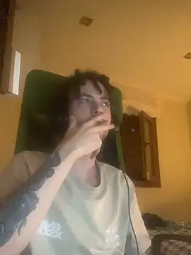 AngelJoven online show from 09-17-25, 10:23