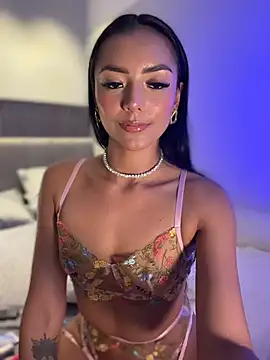 im-isabella online show from 04-18-26, 07:07