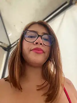 Snapshot of sara_calderon chatting on 02-07-26, 01:30 sara calderon online show from 02-07-26, 01:30