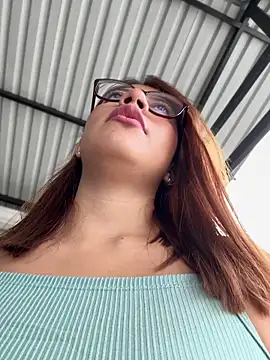 sara calderon online show from 04-11-26, 01:37