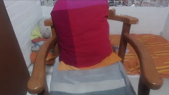 rose-crystal online show from 02-24-26, 12:33