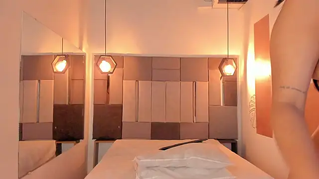 FreyrStone online show from 04-09-26, 08:59