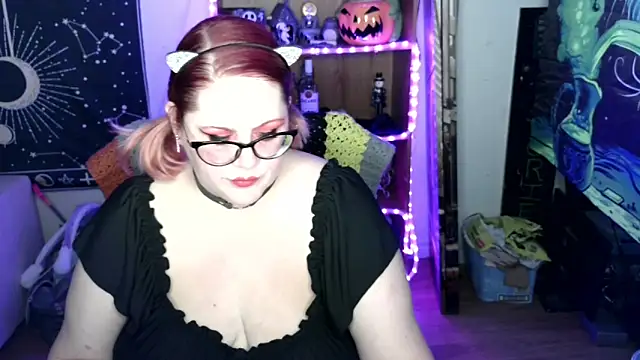 Kinky Witch online show from 03-18-26, 03:24