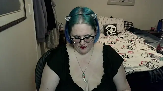 Kinky Witch online show from 10-18-25, 02:13