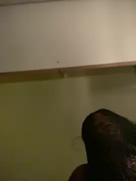 Alexia 24 online show from 11-30-25, 04:35