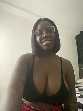 Alexia 24 online show from 05-24-26, 05:18