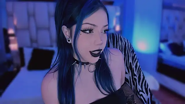 Snapshot of revenmiller_ chatting on 02-13-26, 07:47 revenmiller online show from 02-13-26, 07:47