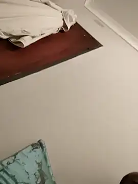 kulliguy online show from 12-17-25, 08:58