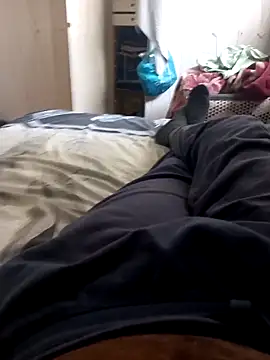 Snapshot of kulliguy chatting on 04-05-26, 11:39 kulliguy online show from 04-05-26, 11:39