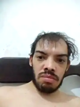 GuilhermeYuree online show from 07-25-26, 07:38