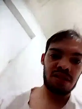 GuilhermeYuree online show from 06-07-26, 01:33