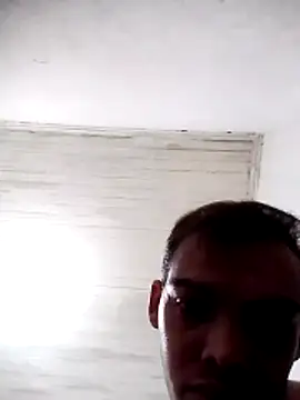 GuilhermeYuree online show from 05-23-26, 04:00