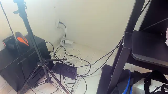 arixht online show from 05-19-26, 08:27