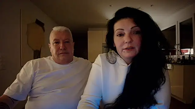 Snapshot of Kinky_Couple69 chatting on 02-12-26, 08:52 Kinky Couple69 online show from 02-12-26, 08:52