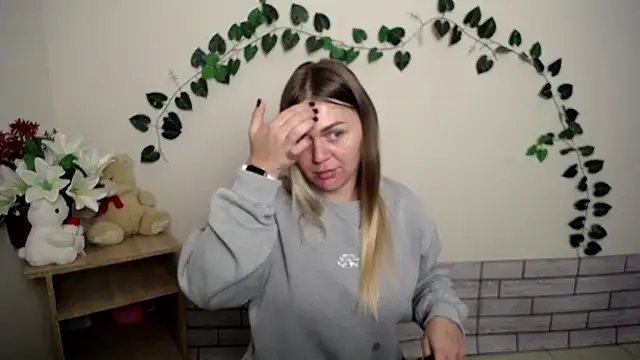 Magic Katarina  online show from 10-15-25, 06:54