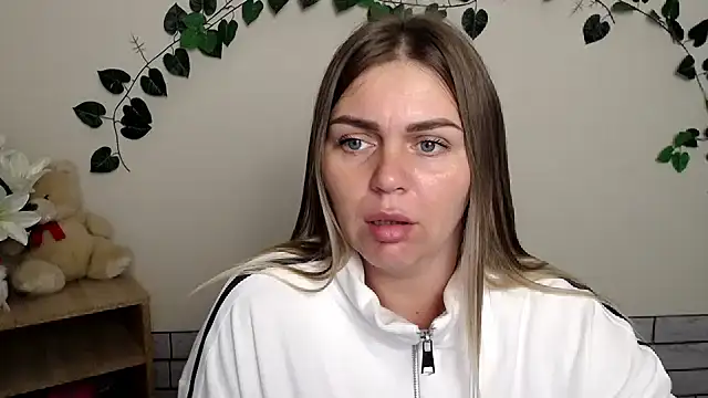 Magic Katarina  online show from 10-13-25, 07:10