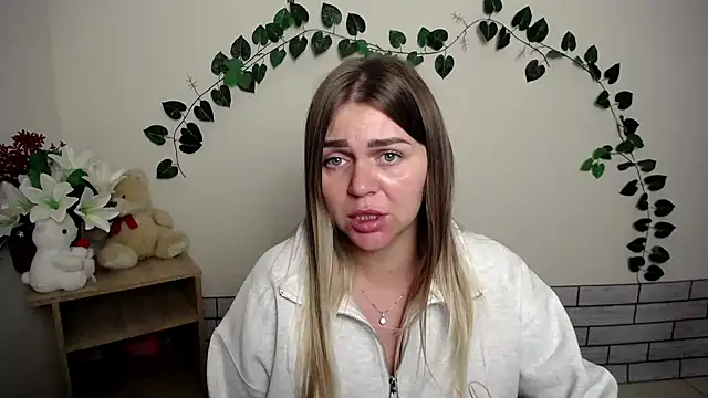 Magic Katarina  online show from 10-09-25, 06:47