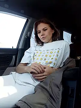 YOURLIKAA online show from 01-10-26, 07:47