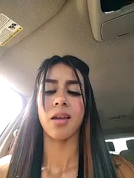 Juliana Xander online show from 11-14-25, 02:32