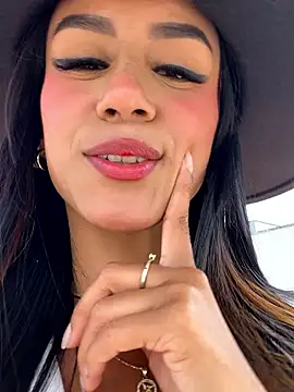 Juliana Xander online show from 11-29-25, 02:50