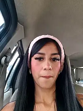 Juliana Xander online show from 01-12-26, 01:51