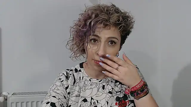 Snapshot of AAARUNY chatting on 02-03-26, 04:56 AAARUNY online show from 02-03-26, 04:56