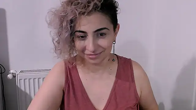 Snapshot of AAARUNY chatting on 03-20-26, 09:16 AAARUNY online show from 03-20-26, 09:16