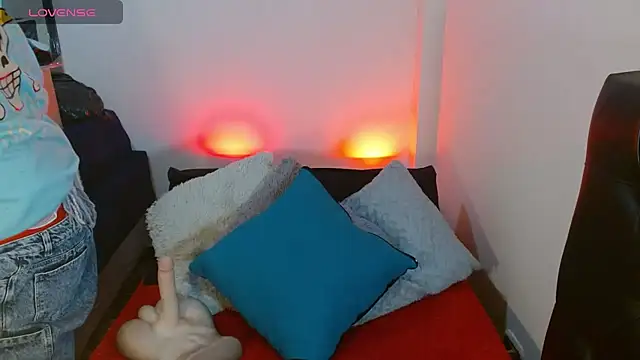 KrystalAdams online show from 09-18-25, 12:52