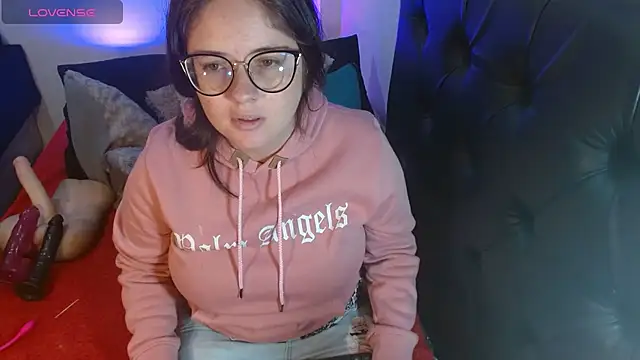 KrystalAdams online show from 09-22-25, 01:28