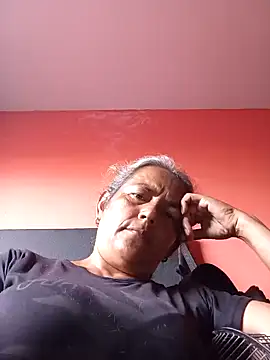 Snapshot of jendall189 chatting on 10-22-25, 09:35 jendall189 online show from 10-22-25, 09:35