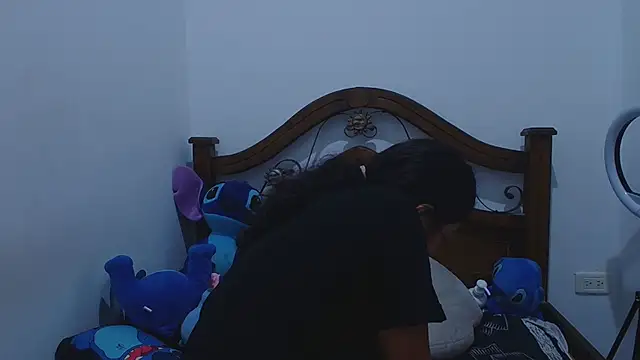 Snapshot of Aria_Arthur chatting on 10-06-25, 11:22 Aria Arthur online show from 10-06-25, 11:22