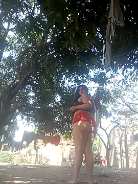 Snapshot of srtsara chatting on 10-01-25, 11:47 srtsara online show from 10-01-25, 11:47