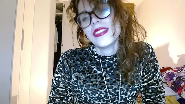 refem9 online show from 10-13-25, 04:41